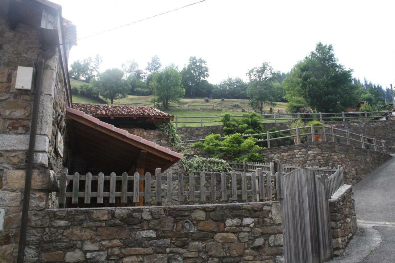 Serrapio Casa Rural La Xiarapina מראה חיצוני תמונה